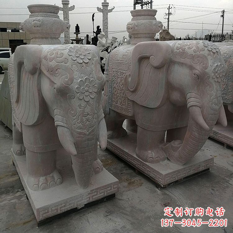 云南宝瓶（保平安）石雕大象