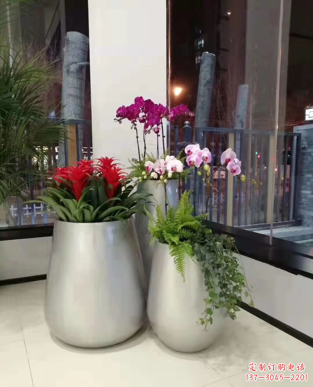 云南玻璃钢盆景花盆雕塑