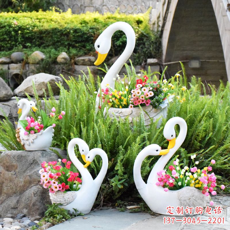 云南玻璃钢天鹅花盆雕塑