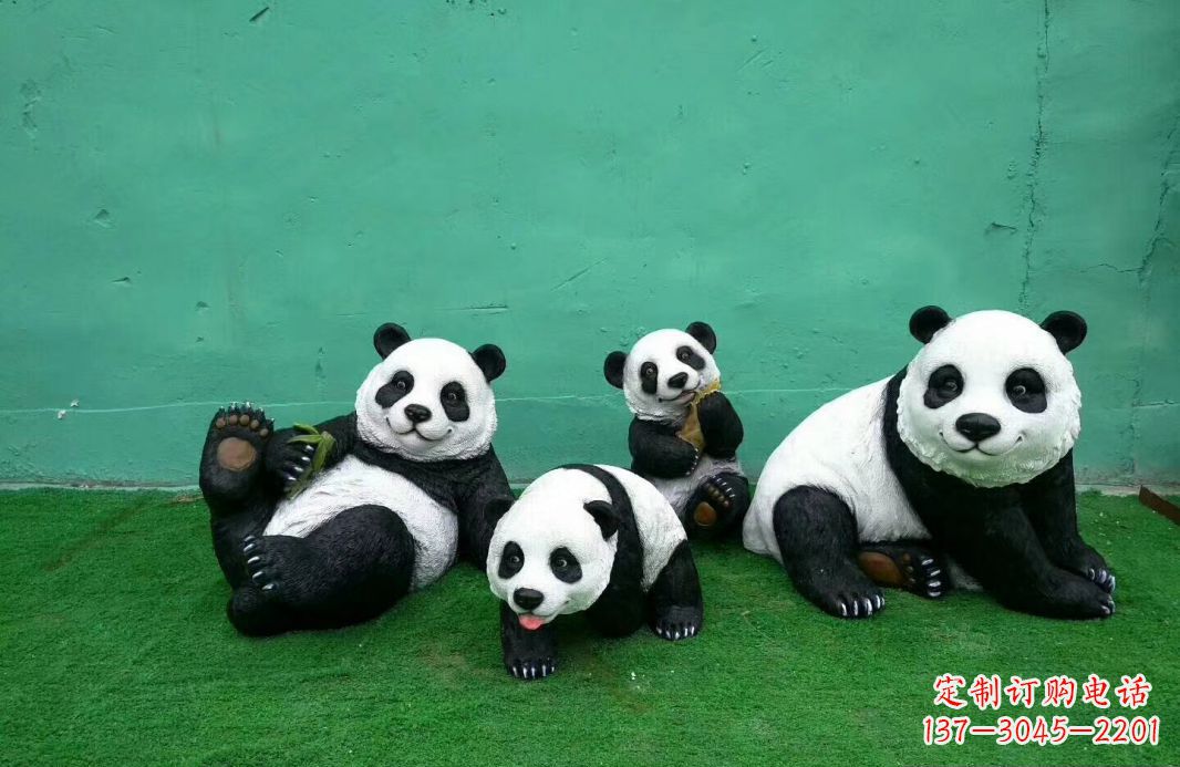 云南玻璃钢熊猫动物雕塑