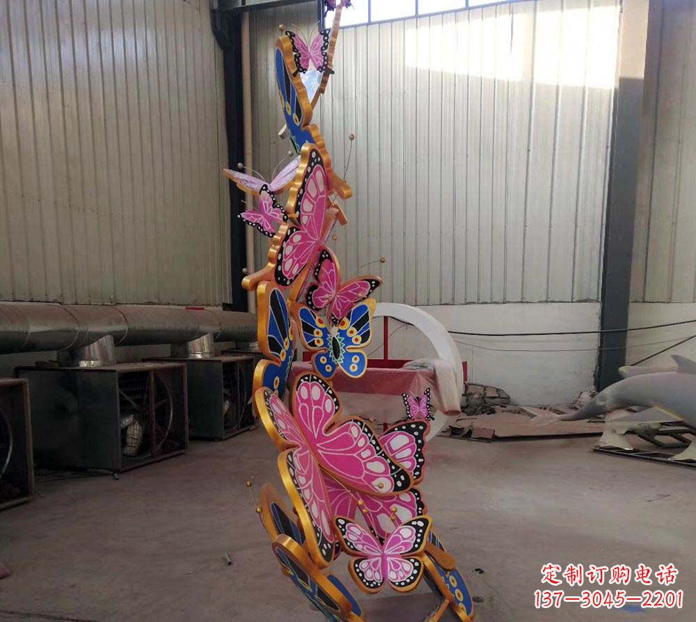 云南精致绚丽的不锈钢蝴蝶雕塑