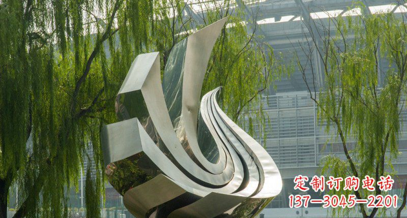 云南不锈钢凤凰雕塑美丽的象征