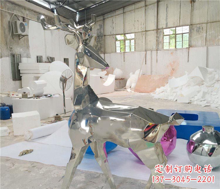 云南不锈钢梅花鹿雕塑