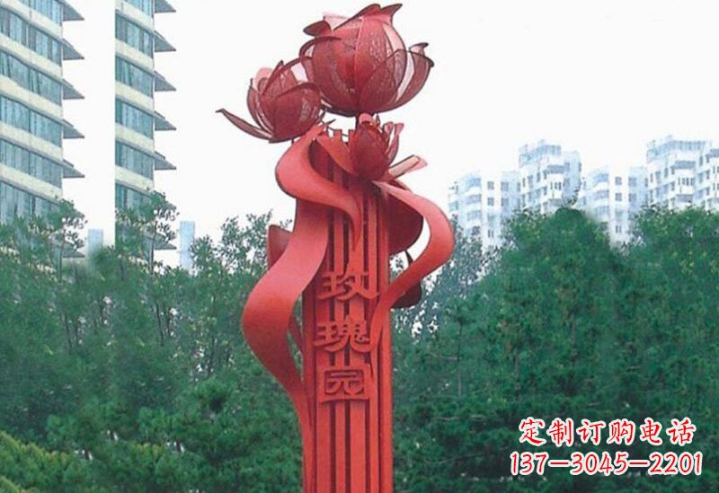 云南不锈钢玫瑰雕塑精美而优雅