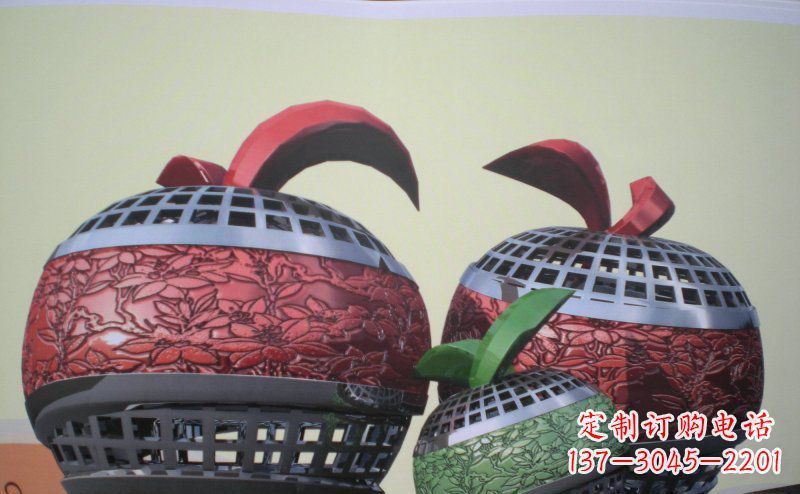 云南不锈钢苹果雕塑