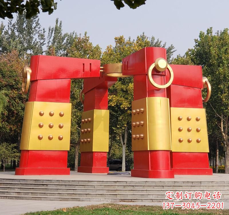 云南不锈钢拱门雕塑给室外空间增添美感