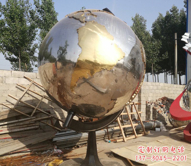 云南不锈钢地球仪校园中的精美雕塑