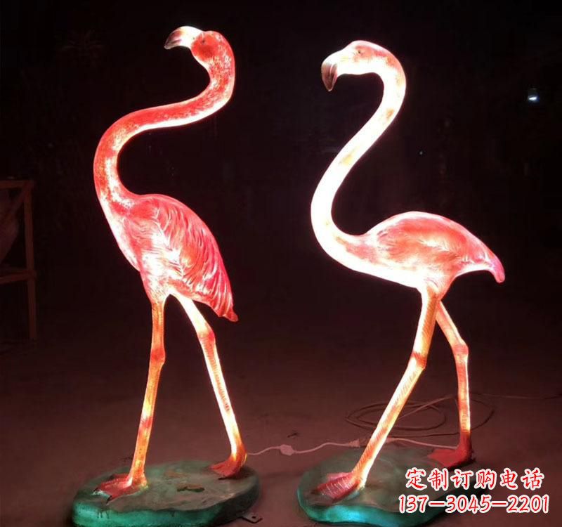 云南不锈钢火烈鸟绚丽多彩的艺术品