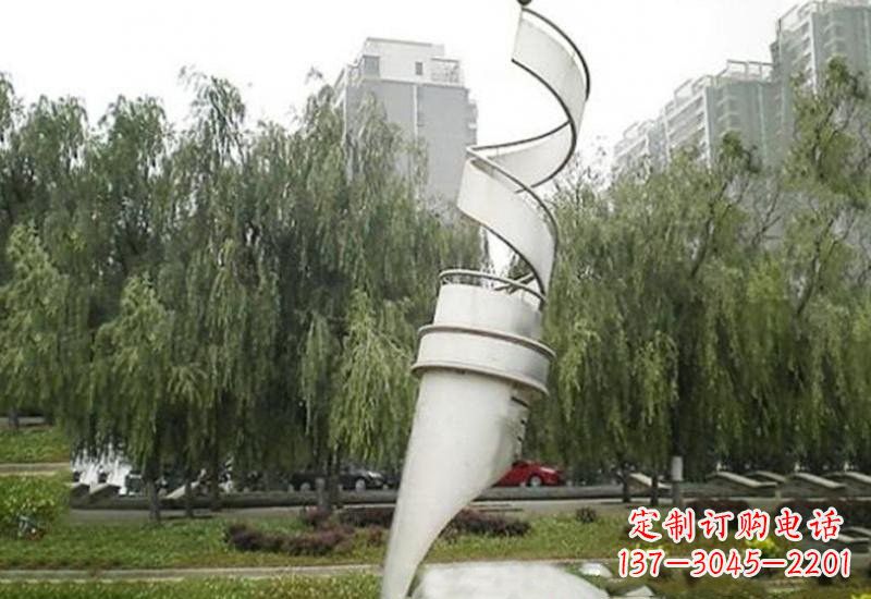 云南不锈钢钢笔雕塑——精致的艺术构筑