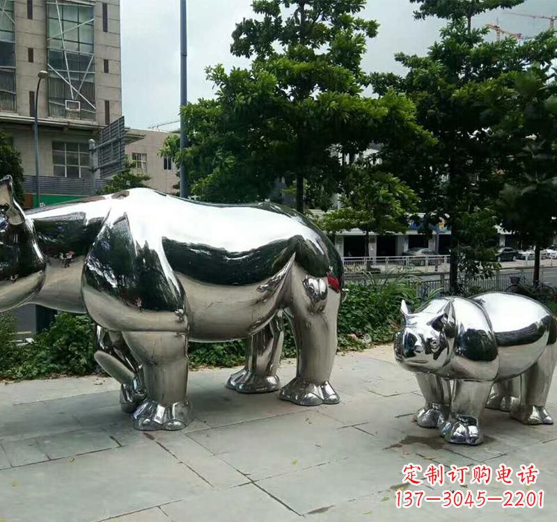 云南不锈钢犀牛雕塑把大自然带入城市