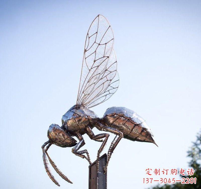 云南不锈钢公园蜜蜂雕塑精彩纷呈的自然之美