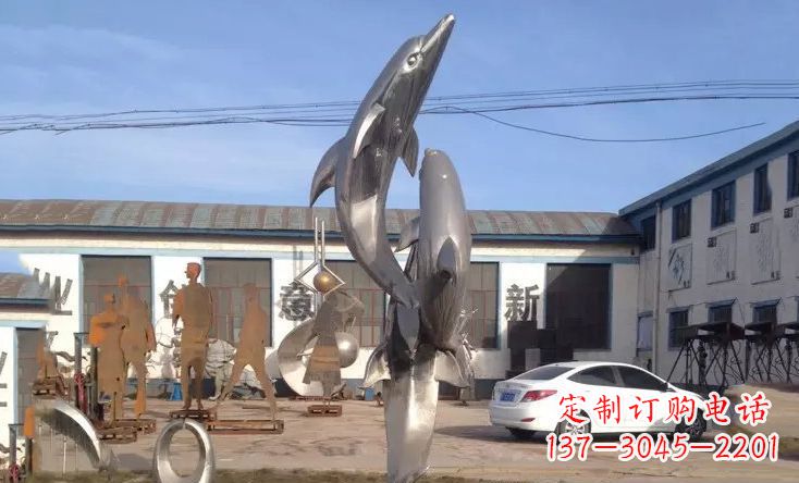 云南不锈钢海豚嬉戏雕塑精美的艺术视觉