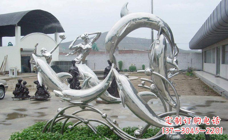 云南不锈钢海豚的灵动嬉戏