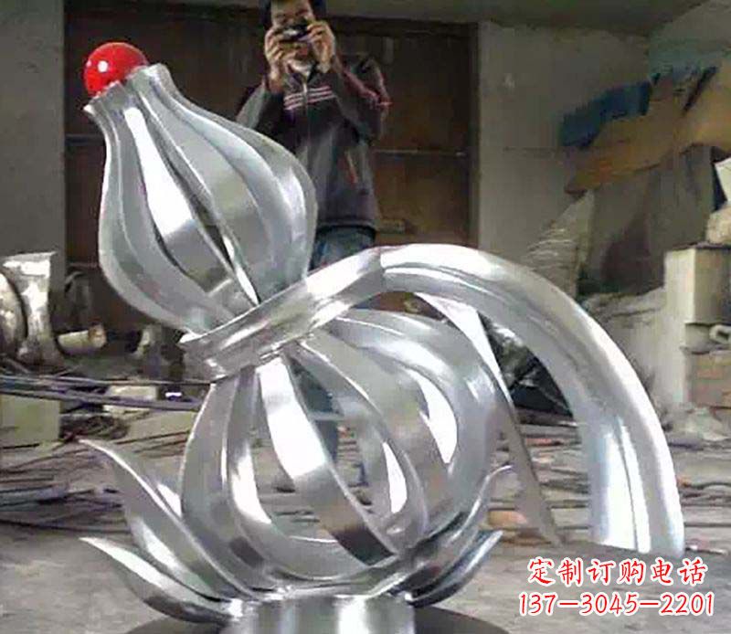 云南不锈钢葫芦雕塑艺术与科技的完美结合