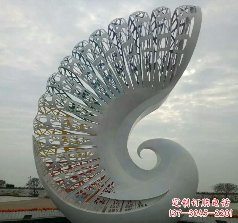 云南不锈钢凤凰雕塑精美雕刻，传承艺术