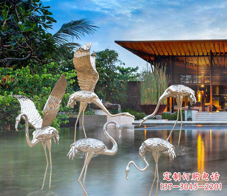 云南精美不锈钢火烈鸟雕塑