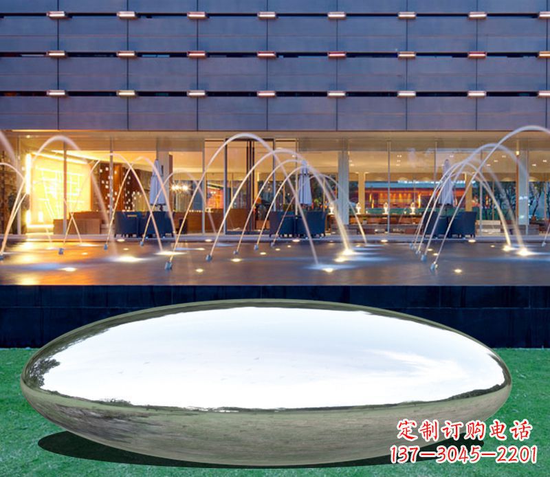 云南不锈钢镜面鹅卵石雕塑