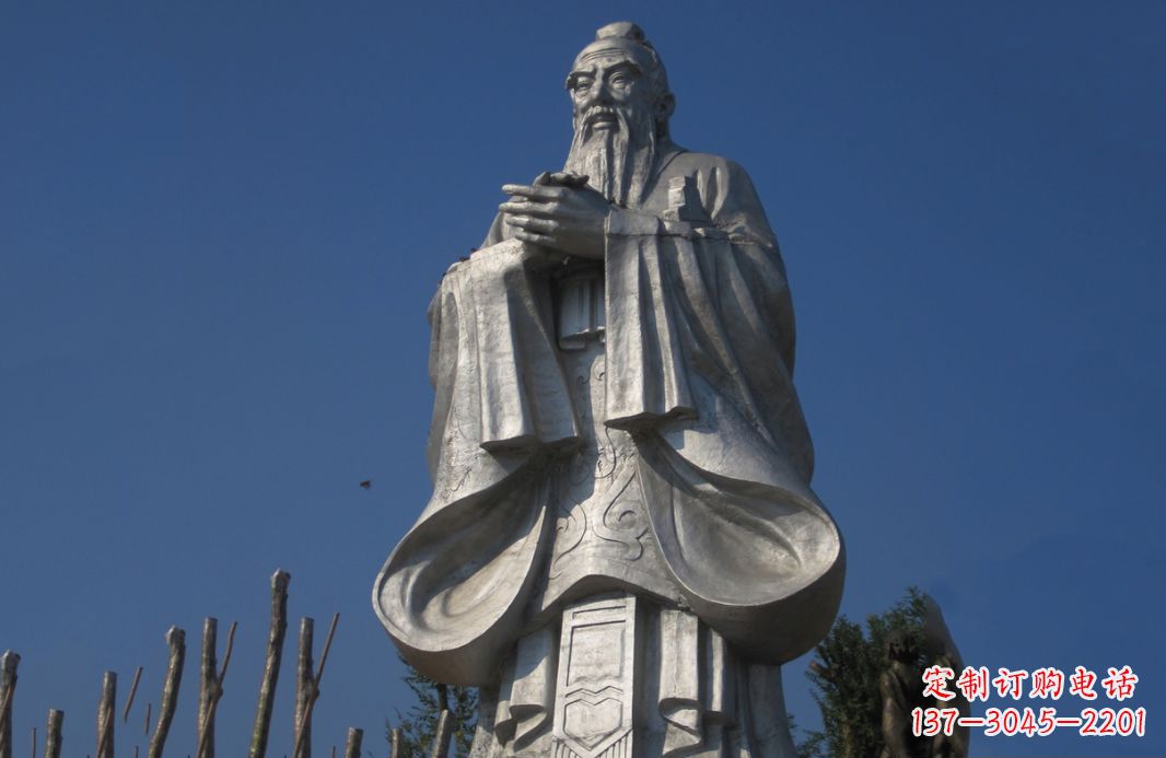 云南不锈钢孔子人物雕塑——传承中华文化的精神象征