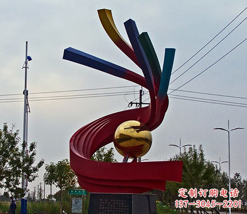 云南不锈钢飘带雕塑艺术与自然的完美结合
