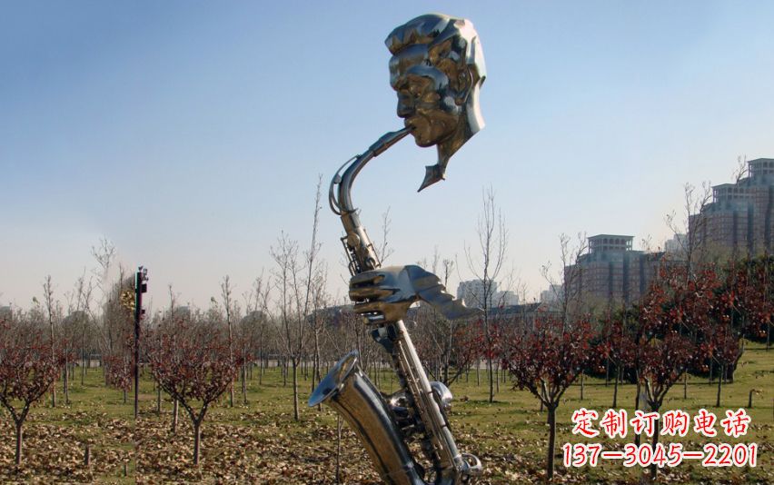 云南不锈钢萨克斯雕塑流动的美丽