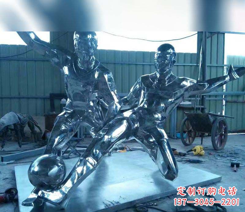 云南不锈钢足球雕塑精美的足球景观