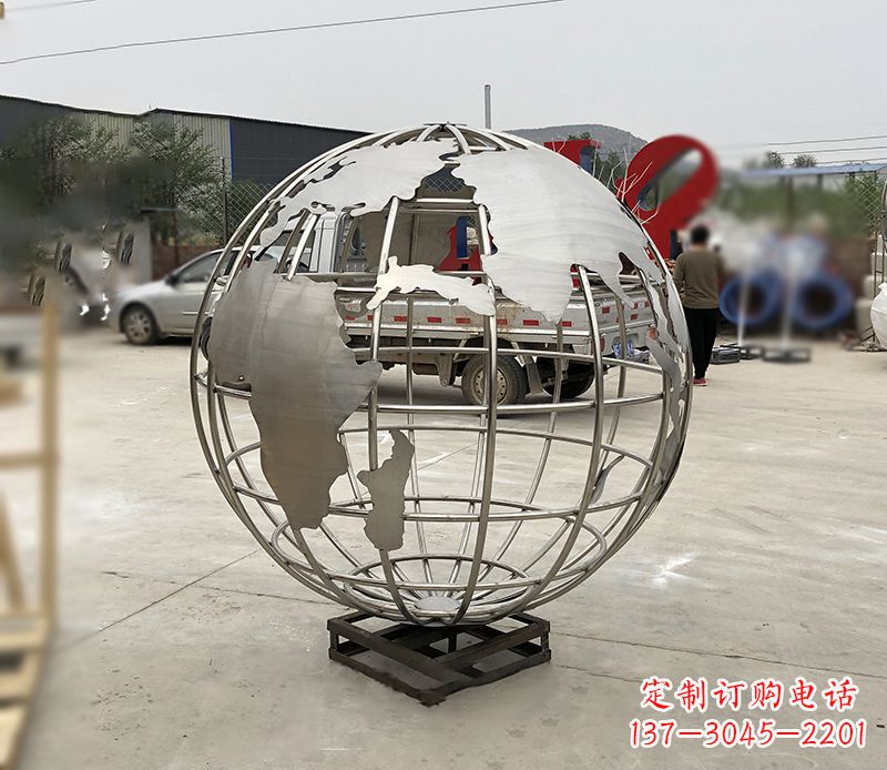 云南不锈钢校园地球仪雕塑见证地球美景