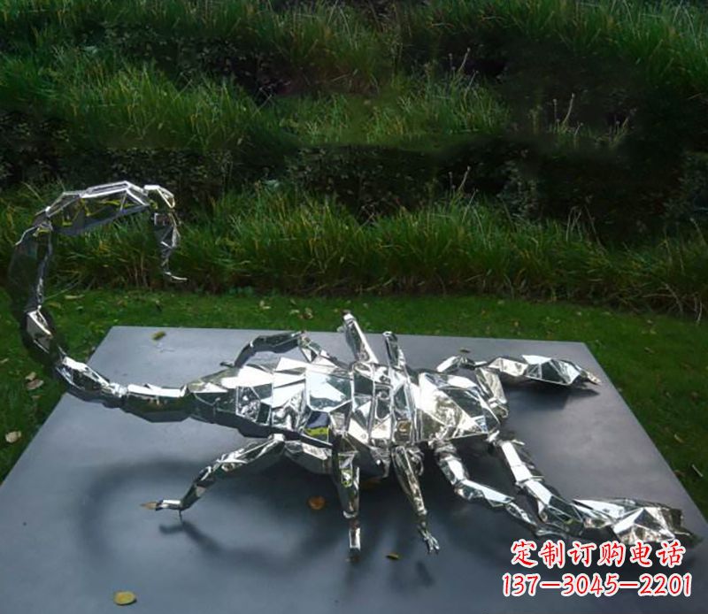 云南不锈钢蝎子雕塑精致且充满魅力