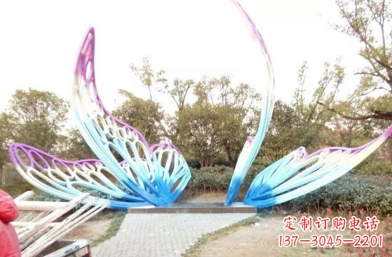 云南彩色不锈钢蝴蝶雕塑
