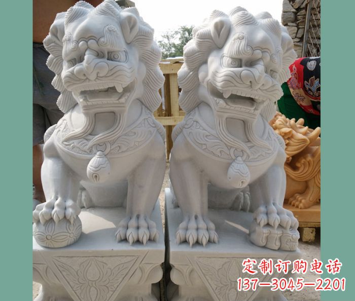 云南狮子雕塑