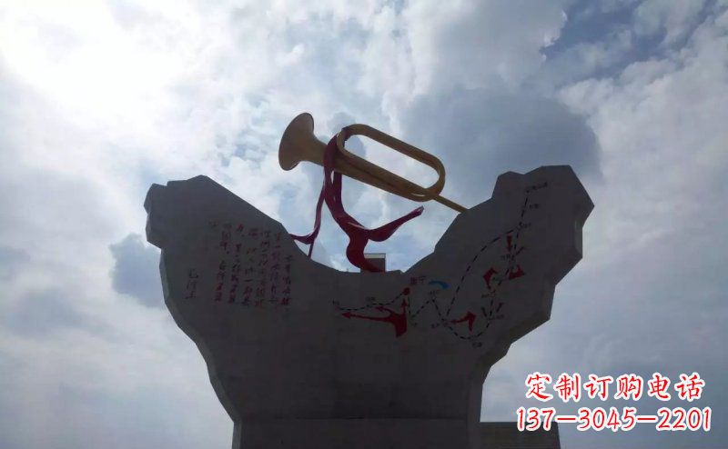 云南革命烈士冲锋号雕塑让革命历史长存