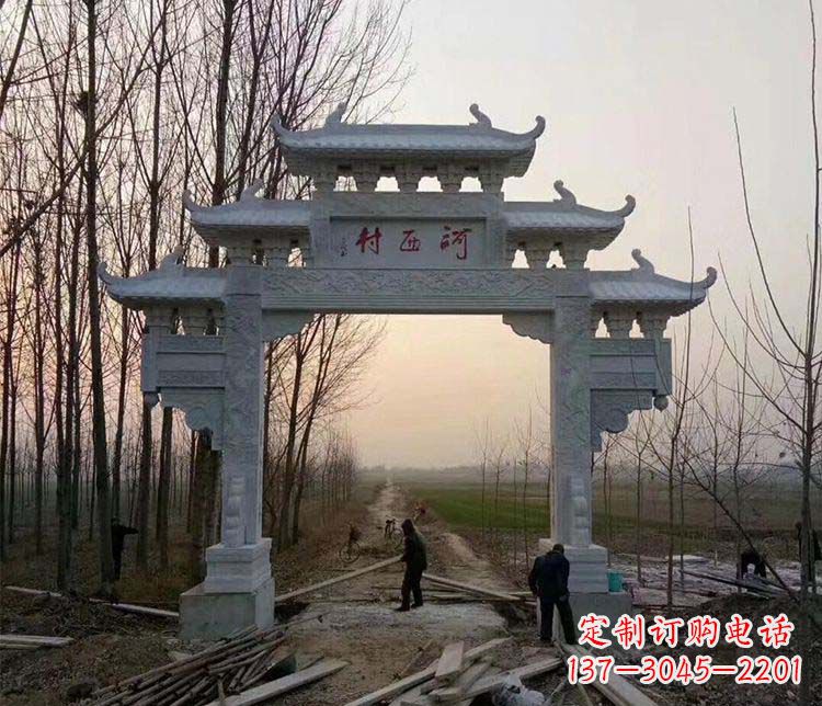 云南牌坊雕塑——记忆中的美丽家乡