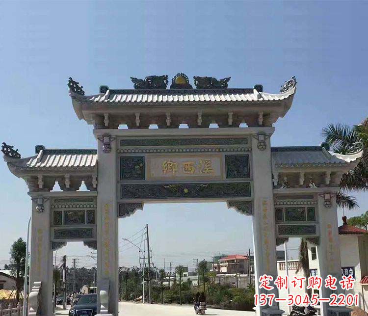云南石牌坊雕塑——缅怀深厚的历史情谊