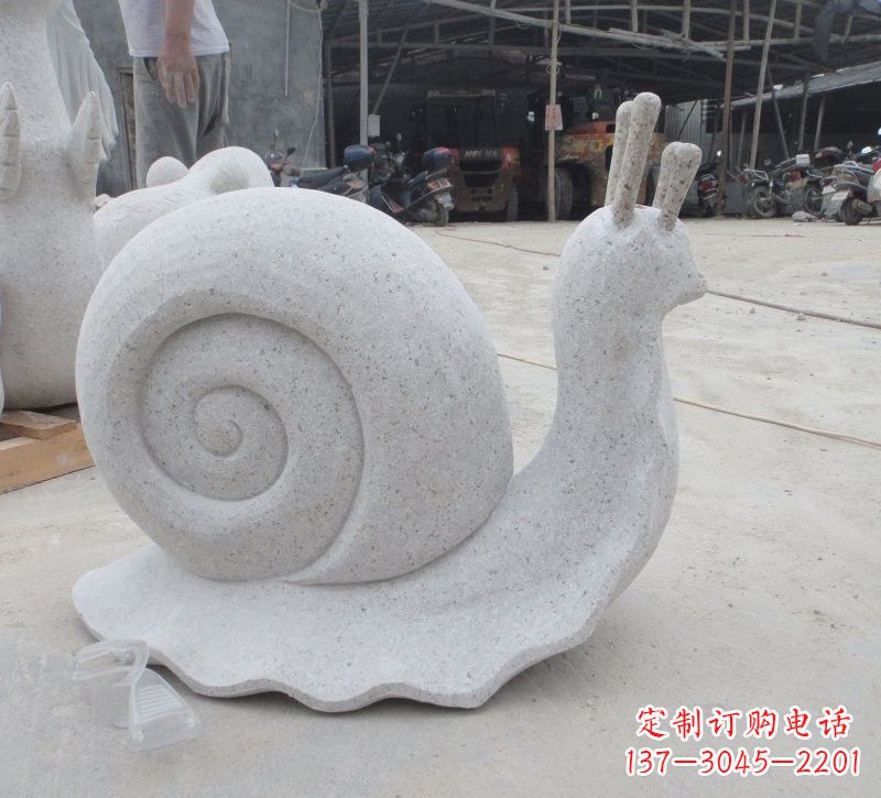 云南大理石蜗牛雕塑