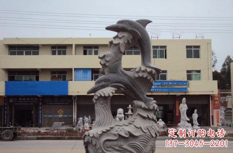 云南大理石海豚雕塑