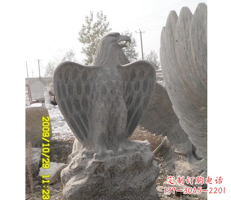 云南大理石老鹰雕塑，高贵雄威气势