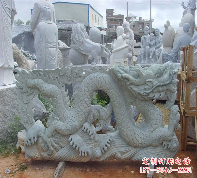 云南大理石龙石雕传承古老文化,精雕细琢的艺术品