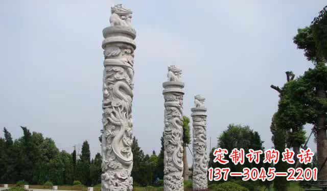 云南精美大理石龙柱雕塑