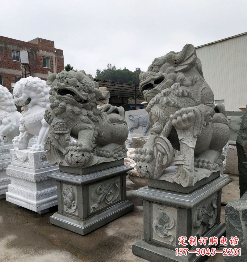 云南大理石南方狮子雕塑