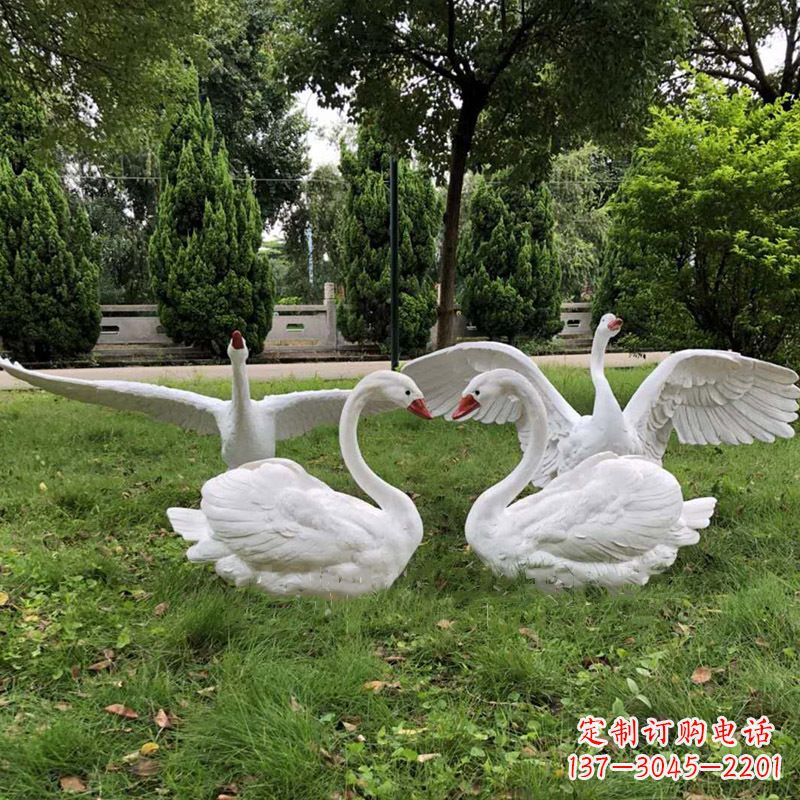 云南大型天鹅摆件树脂景观雕塑庭院公园装饰发光动物雕塑