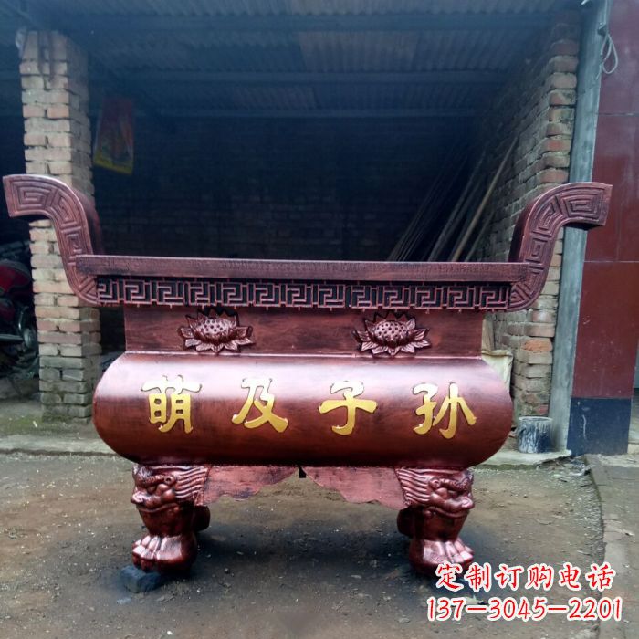 云南特色铜香炉雕塑