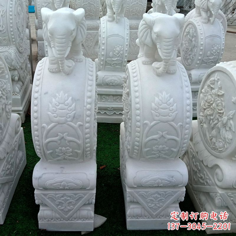 云南传统风格门墩雕塑