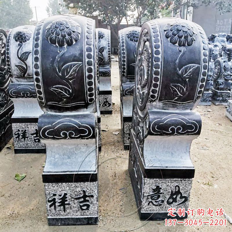 云南古典门墩雕塑