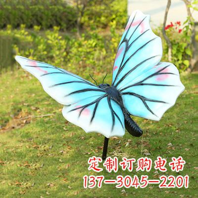 云南浅蓝白色蝴蝶雕塑