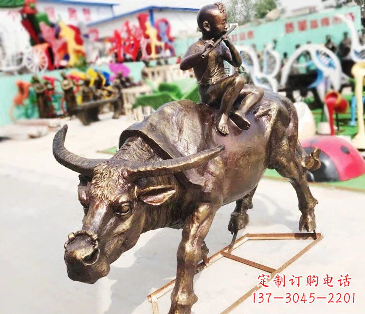 云南放牛郎公园景观铜雕