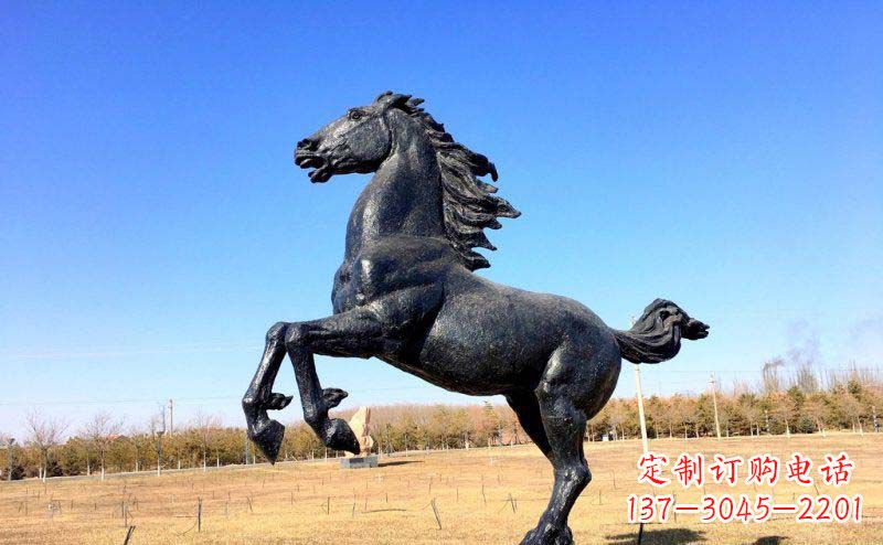 云南精美铜雕奔马动物雕塑