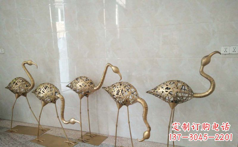 云南不锈钢抽象火烈鸟动物雕塑