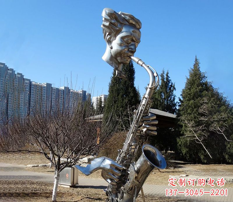 云南纪念性不锈钢萨克斯头像雕塑