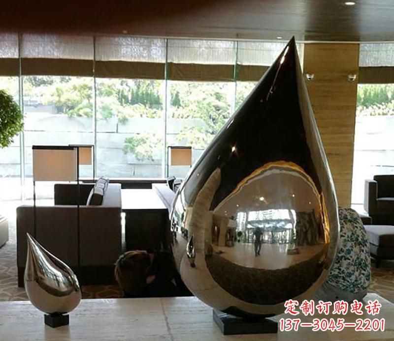 云南公园不锈钢水滴球景观雕塑