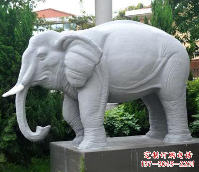 云南大象大理石石雕