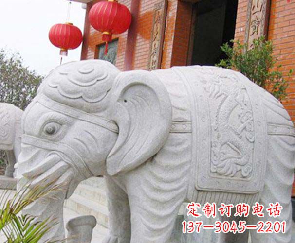 云南泰坦巨型大象雕塑